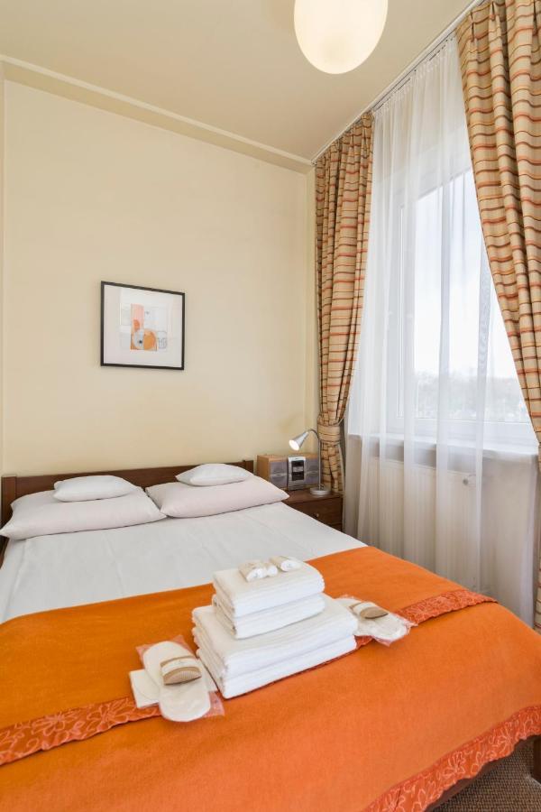 Hotel Colibra وارسو المظهر الخارجي الصورة