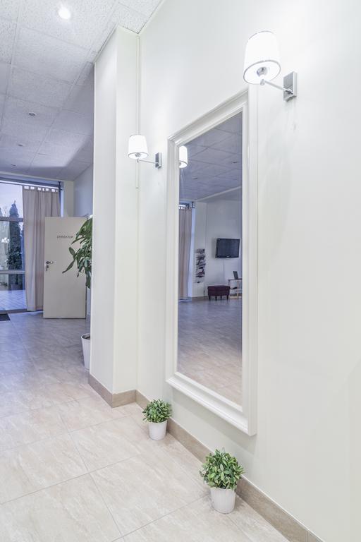 Hotel Colibra وارسو المظهر الخارجي الصورة